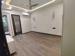 3 BHK Builder Floor For Rent in Sector 23