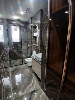 Staircase in 3 BHK Builder Floor at Sector 21 – for Rent