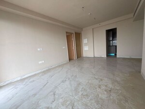 Room in 3 BHK Builder Floor at Sector 23 – for Rent