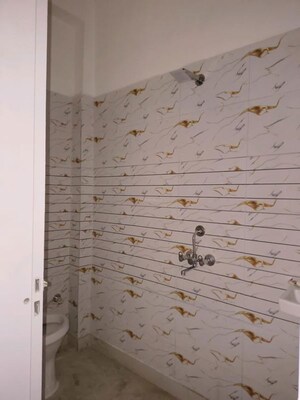 Bathroom in 1 BHK Builder Floor at Dlf Ankur Vihar – for Sale