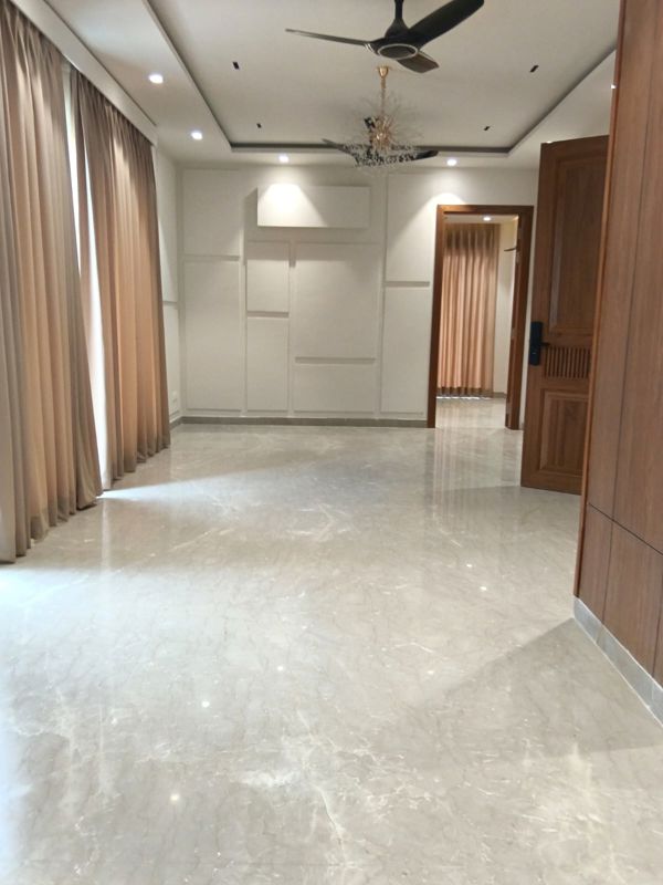 4 BHK 530 Sq.Yd. Builder Floor in Ansal API Esencia