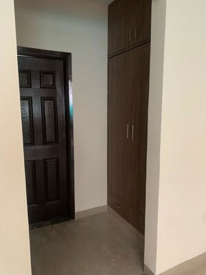  2 BHK Builder Floor at Unitech South City II, Sector 50 – for Rent