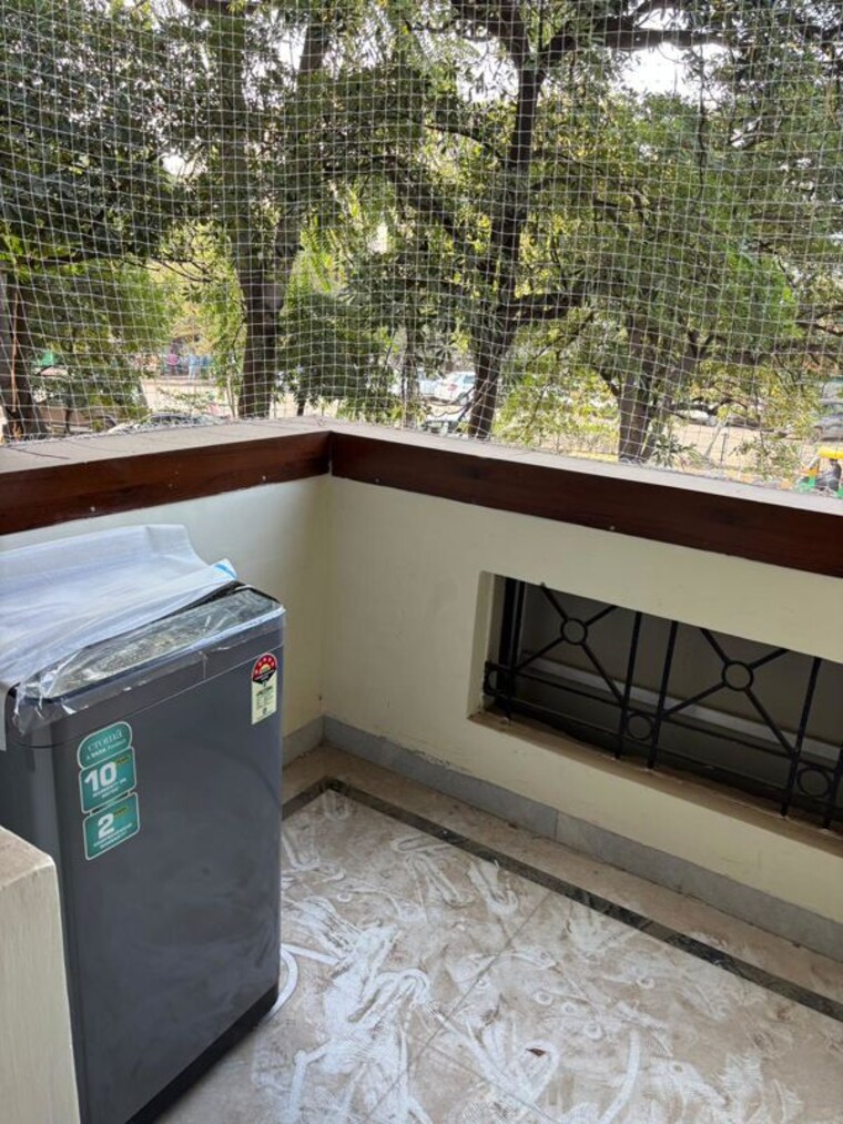 Balcony, sector 43 1 Bedroom 550 Sq.Ft. Builder Floor In Sector 43 Gurgaon 10569876