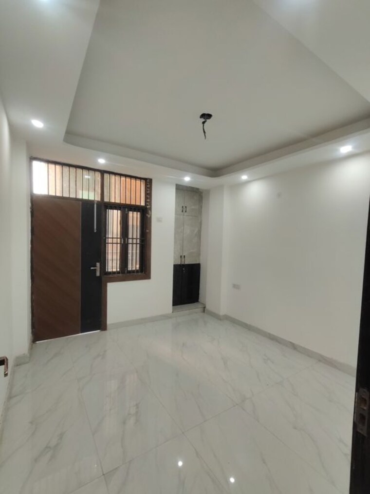 Room, palm-residency-chhatarpur 3 Bedroom 950 Sq.Ft. Builder Floor In Chattarpur Delhi 10544248