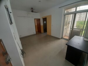 Room in 2 BHK Apartment at Supertech Ecociti, Sector 137 – for Rent