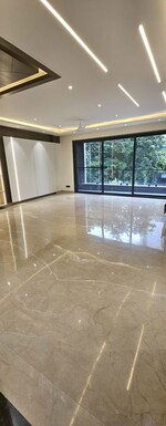 4 BHK 2100 Sq.Ft. Builder Floor in Sector 43