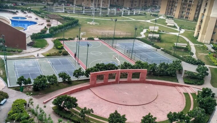 Exterior View, paras-tierea 2.5 Bedroom 1070 Sq.Ft. Apartment In Sector 137 Noida 10569894