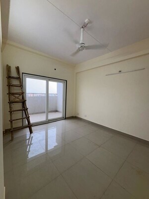 Room in 2 BHK Apartment at Dwarka – for Rent