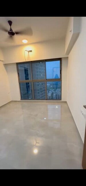 Bedroom in 2 BHK Apartment at Sheth Auris Bliss, Malad West – for Rent