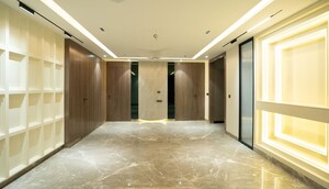 Room in 4 BHK Builder Floor at Sector 21 – for Rent
