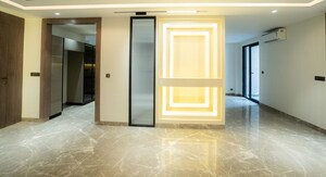 Room in 4 BHK Builder Floor at Sector 21 – for Rent