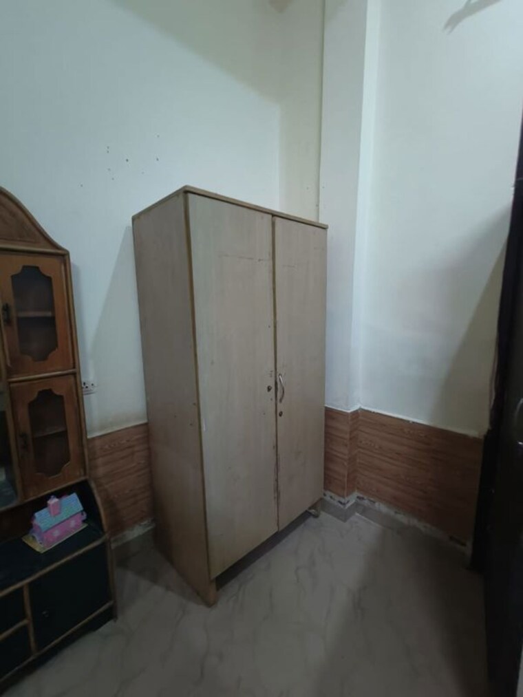 Bathroom, ansal golf links 1 4 Bedroom 200 Sq.Mt. Independent House In Ansal Golf Links 1 Greater Noida 10569951