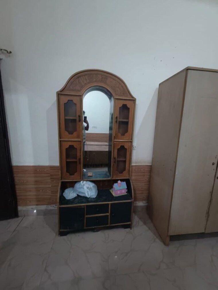 Bathroom, ansal golf links 1 4 Bedroom 200 Sq.Mt. Independent House In Ansal Golf Links 1 Greater Noida 10569951