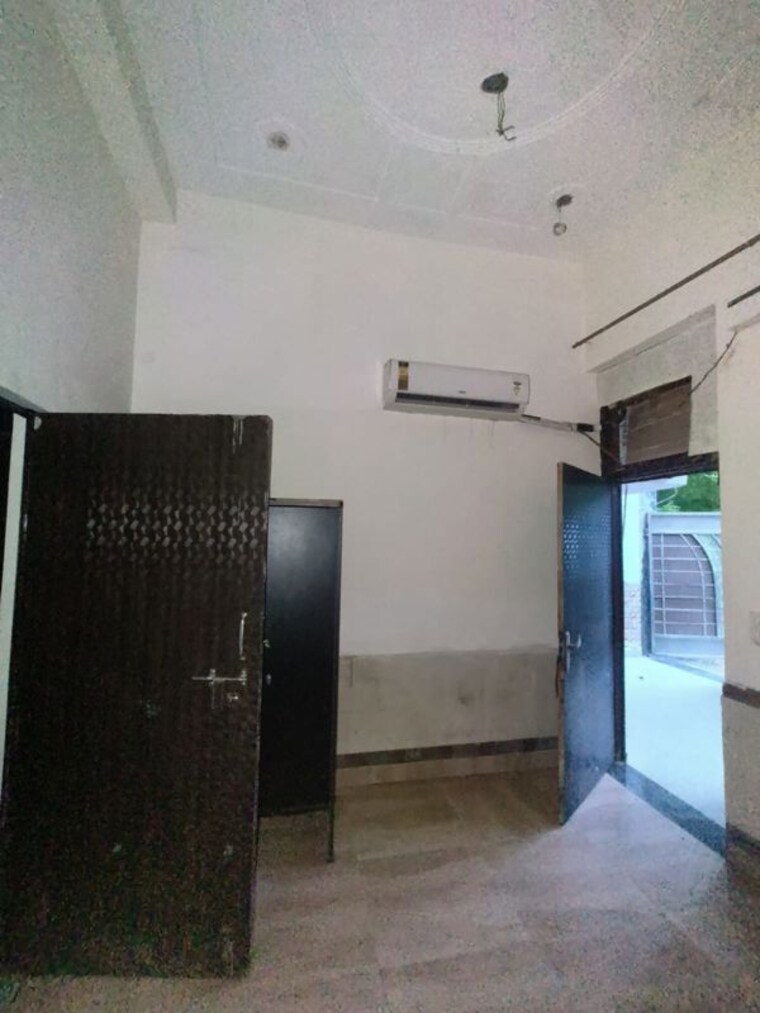 undefined, ansal golf links 1 4 Bedroom 200 Sq.Mt. Independent House In Ansal Golf Links 1 Greater Noida 10569951