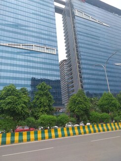 3 BHK + Servant Room Apartment For Sale in MU Greater Noida