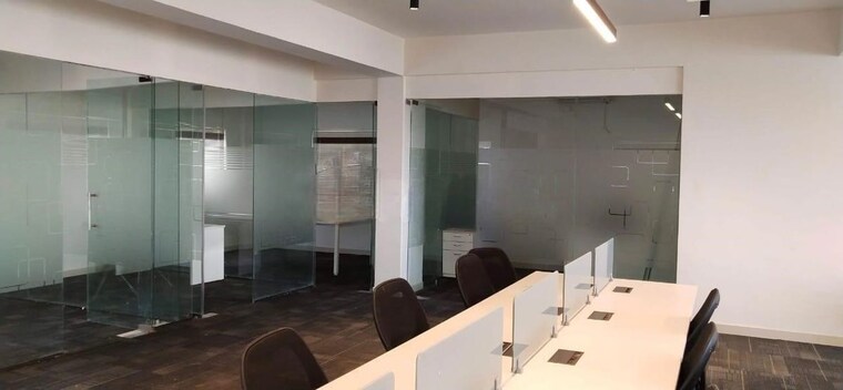 Team Area, vijay nagar Commercial Office Space 1900 Sq.Ft. In Vijay Nagar Indore 10569968