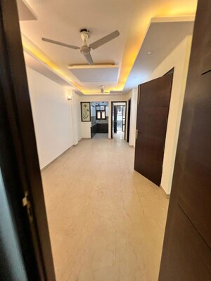 3 BHK Builder Floor For Rent in Naraina