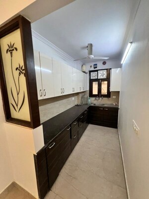 Kitchen in 3 BHK Builder Floor at Naraina – for Rent