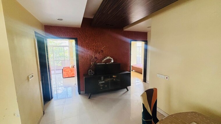 Living Room, shiv-shankar-society 3.5 Bedroom 2100 Sq.Ft. Apartment In Sector 51 Gurgaon 10569976