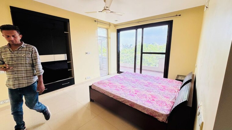 Bedroom, shiv-shankar-society 3.5 Bedroom 2100 Sq.Ft. Apartment In Sector 51 Gurgaon 10569976