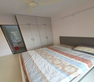 Bedroom in 2 BHK Apartment at Dadar East – for Rent