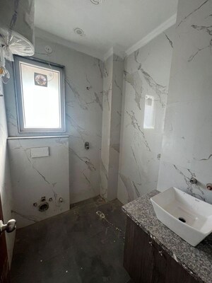 Bathroom in 4 BHK Builder Floor at Palam Vihar Residents Association, Palam Vihar – for Rent