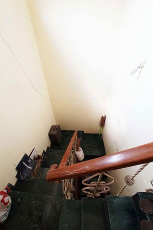 Furnished Amenities in 4 BHK Independent House at Roseland Residency – for Sale