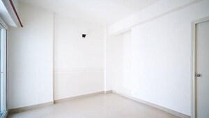 Room in 3.5 BHK Apartment at Galaxy North Avenue, Gaur City 1 – for Sale