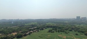 Plot Area in 3 BHK Apartment at Oberoi Realty Esquire, Goregaon East – for Rent