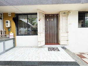 Bedroom in 3 BHK Independent House at Vastral – for Sale
