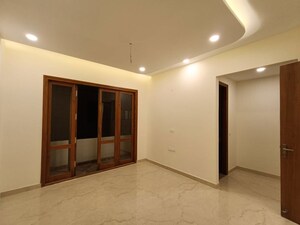 Room in 3 BHK Apartment at Ittina Cooke, Cooke Town – for Sale