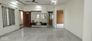Room in 2 BHK Builder Floor at Hsr Layout Sector 3 – for Rent