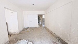 Room in 2 BHK Apartment at Baner – for Sale