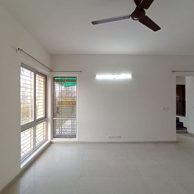 Room, vatika-signature-villas 3.5 Bedroom 240 Sq.Ft. Villa In Sector 82 Gurgaon 10570041
