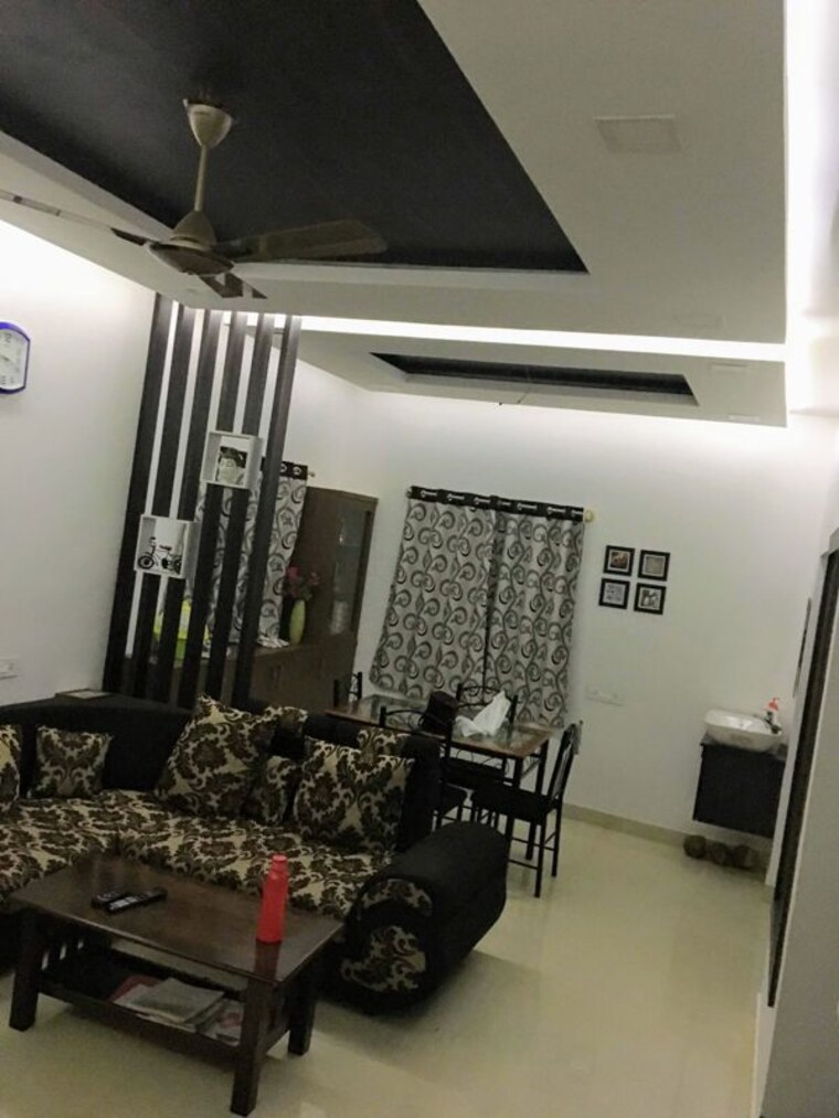 Team Area, bhoo-vaibava 3 Bedroom 2000 Sq.Ft. Villa In Essel Gardens Bangalore 10570049