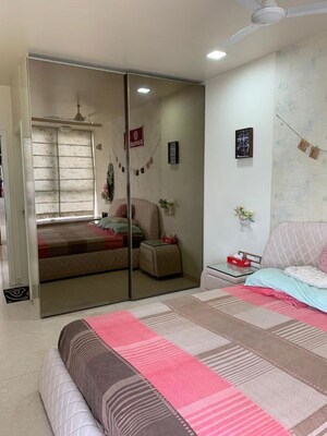 Bedroom in 3 BHK Apartment at Oberoi Exquisite Goregaon, Goregaon East – for Rent