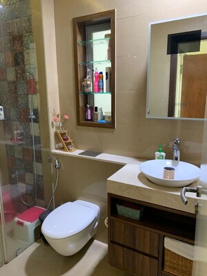 Bathroom in 3 BHK Apartment at Oberoi Exquisite Goregaon, Goregaon East – for Rent