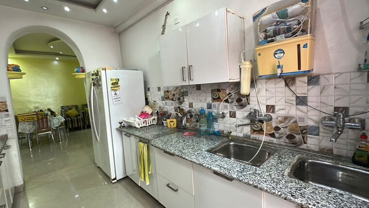 Kitchen, vip road 4 Bedroom 2410 Sq.Ft. Apartment In Vip Road Zirakpur 10570059