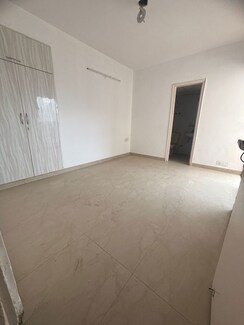 3 BHK Apartment For Sale in Eros Sampoornam