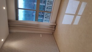 Room in 2 BHK Apartment at Hiranandani Highland, Powai – for Sale