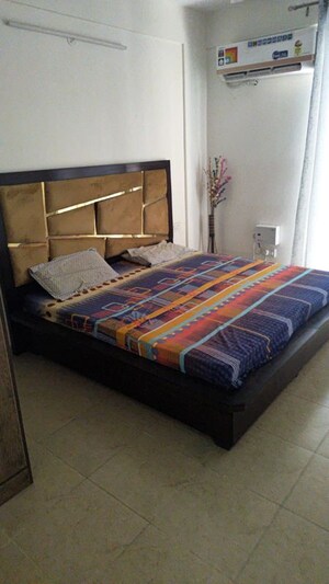 3 BHK Apartment For Rent in Vip Road