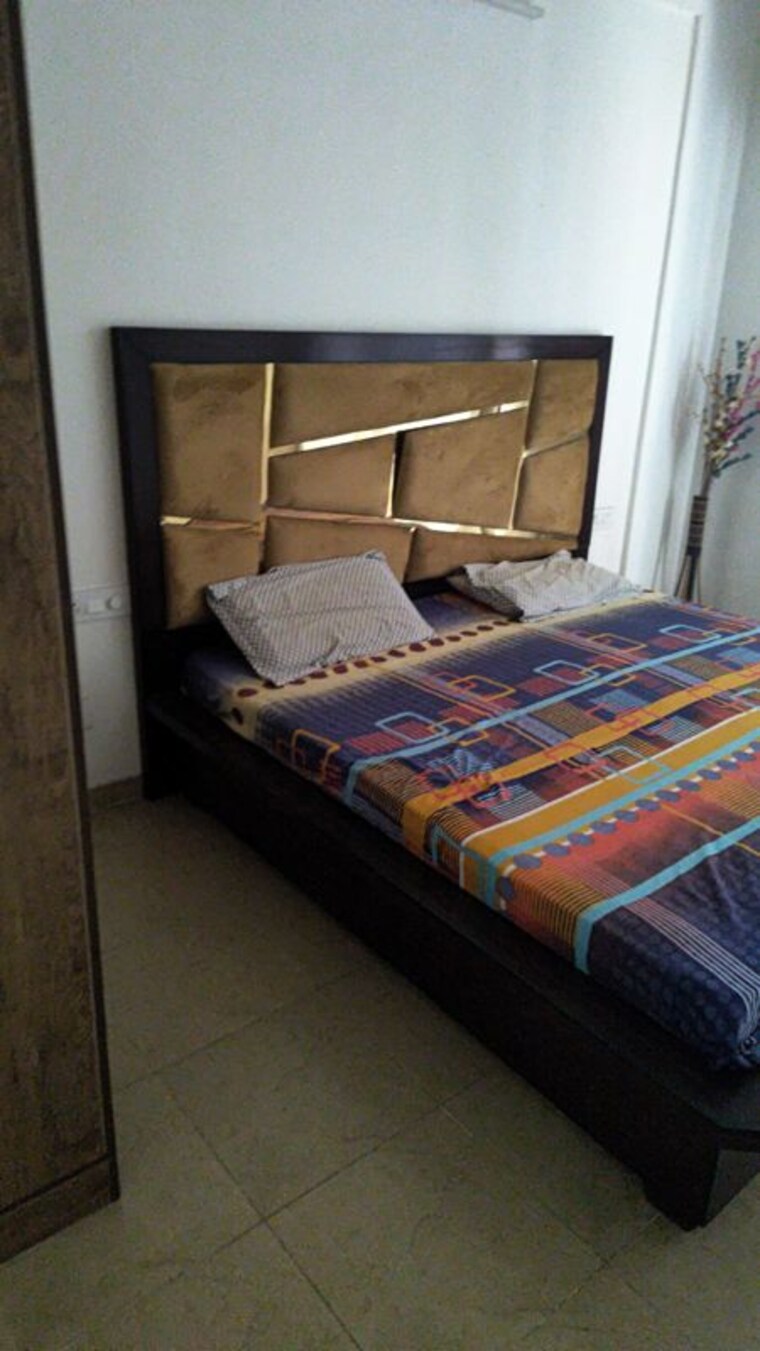 Bedroom, vip road 3 Bedroom 1350 Sq.Ft. Apartment In Vip Road Zirakpur 10570094