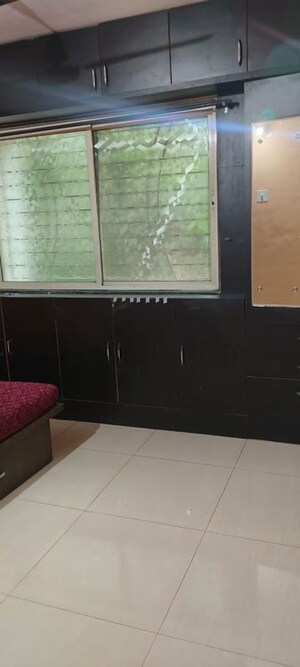 Room in 2 BHK Apartment at Kharadi – for Rent
