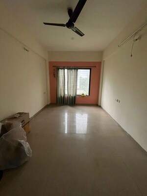 Room in 3 BHK Apartment at Garud Heritage, Aundh – for Rent