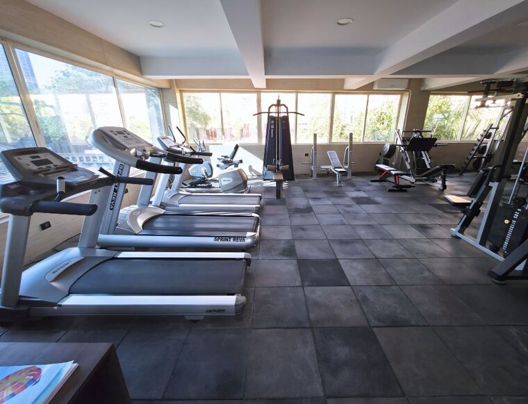 Gym, legend-siroya-kingston-tower 3 Bedroom 1705 Sq.Ft. Apartment In Parel Mumbai 10541906