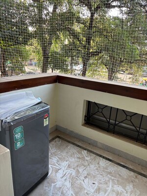 Balcony in 1 BHK Builder Floor at Sector 47 – for Rent
