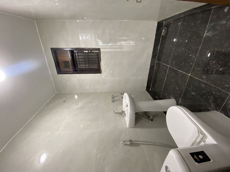 Bathroom, palm-residency-chhatarpur 1 Bedroom 600 Sq.Ft. Builder Floor In Chattarpur Delhi 10570163