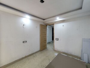 Room in 3 BHK Builder Floor at Chattarpur – for Sale