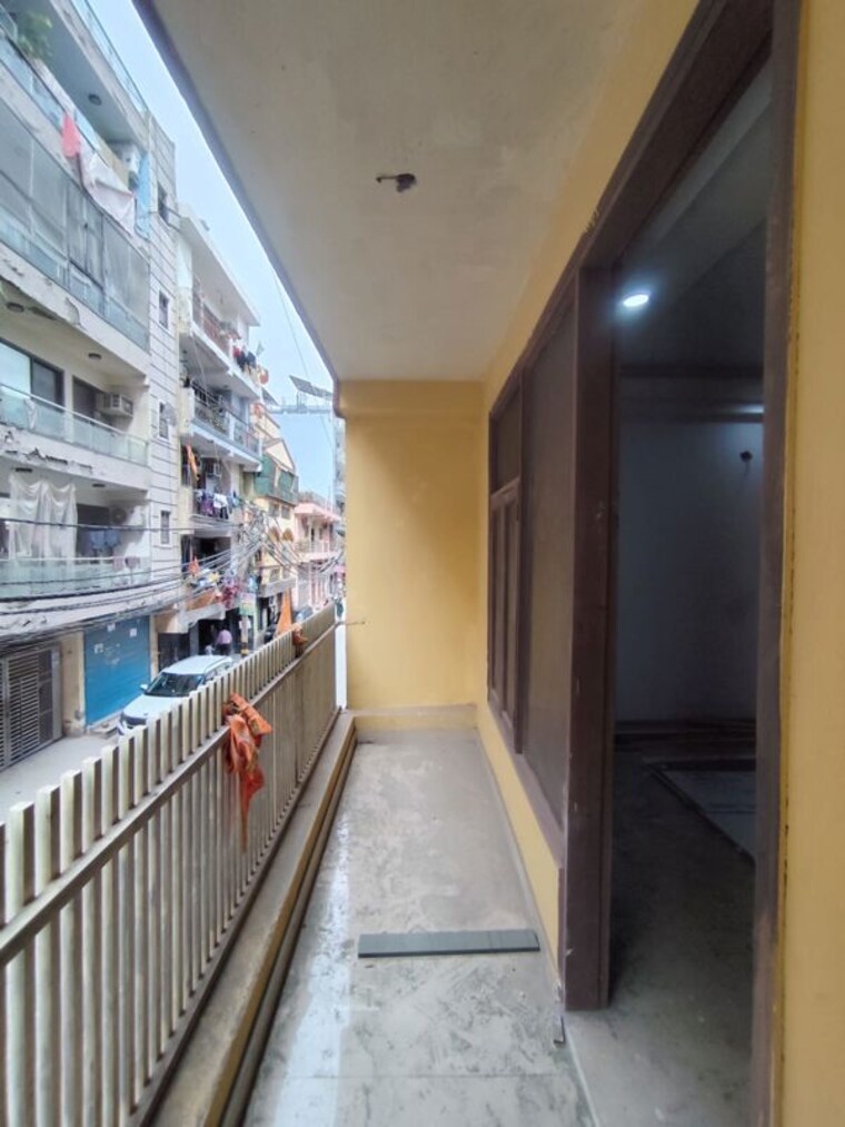 Balcony, chattarpur 3 Bedroom 1250 Sq.Ft. Builder Floor In Chattarpur Delhi 10570181
