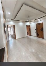 5 BHK + Servant Room,Extra Room 4500 Sq.Ft. Independent House in Sector 9